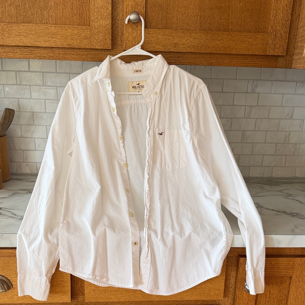 Men’s white button up shirt